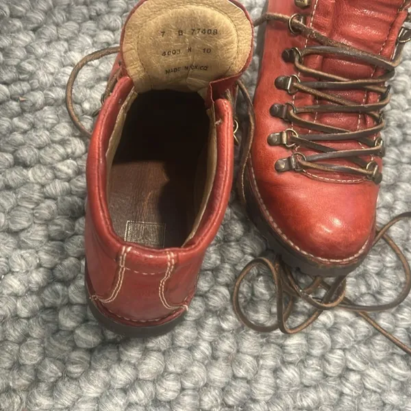 Frye Archie Hiking Red Leather Boots Women Size 7B - Image 12