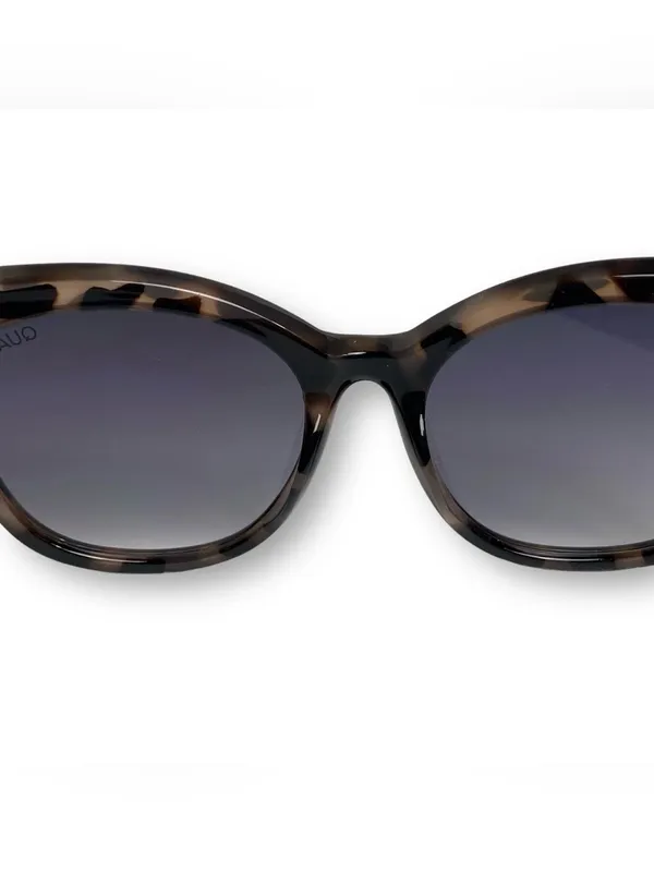 Quay Australia Its My Way Sunglasses Milky Tortoise/Smoke Gradient Cat Eye 57495 - Image 8