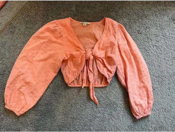 American Eagle Outfitters Coral Tie-Front Long Sleeve Crop Top - Image 2