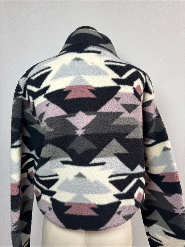Aeropostale Geometric Sherpa Half-Zip Pullover - Image 3