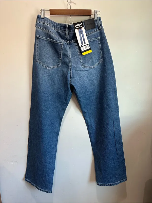 Express Blue Wide-Leg Jeans with Studded Detail - Image 3