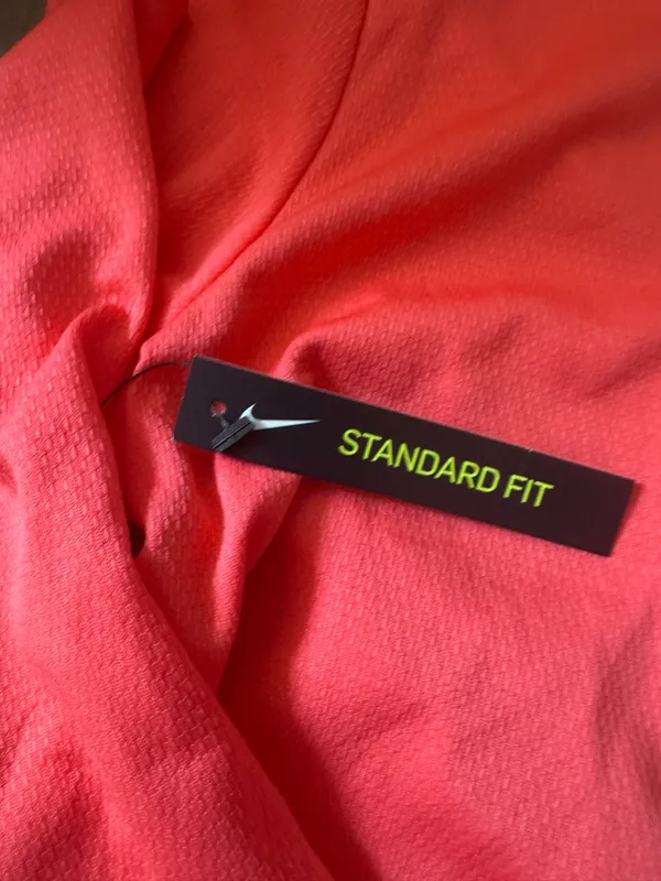 Nike Size Small NWT Women's Long Sleeve Athletic T-Shirt Coral - Image 3
