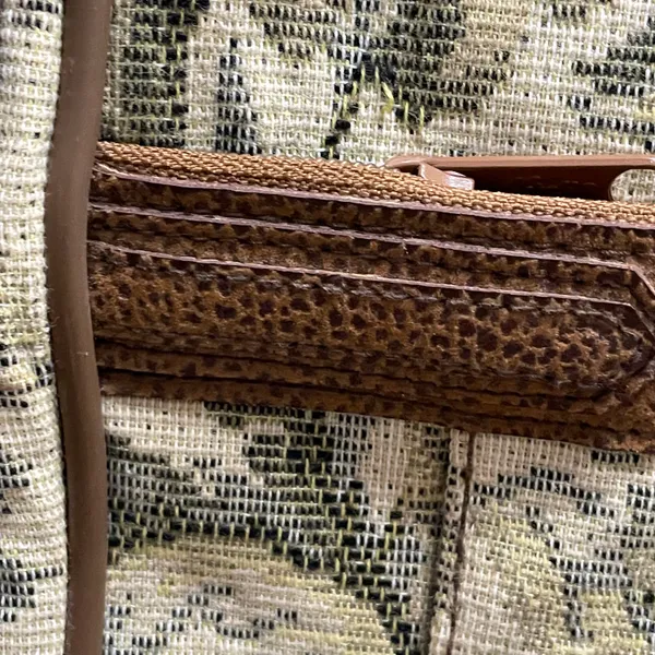Verdi Vintage Tapestry Messenger / Laptop Bag Cream Brown and Green Floral - Image 4