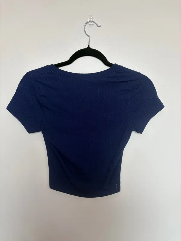 Bozzolo Navy Ribbed V-Neck Short Sleeve Top - Image 3