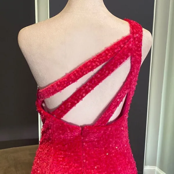 Women’s Sequined One Shoulder Short Pink Party or Prom Dress Size 4 - Image 5