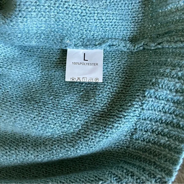 Cardigan sweater NWOT Size Large Blue - Image 4