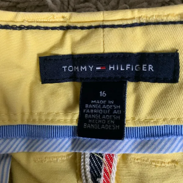 Tommy Hilfiger women’s size 16 yellow straight leg flat front chino pants - Image 2