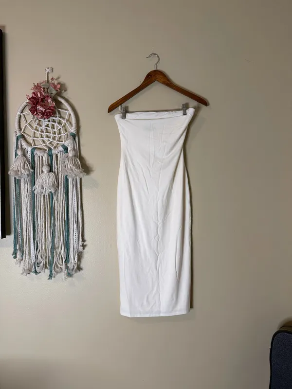 Reformation x Laura Harrier Etta Midi Dress Size Small - Image 3