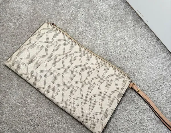 Michael kors wallet - Image 2