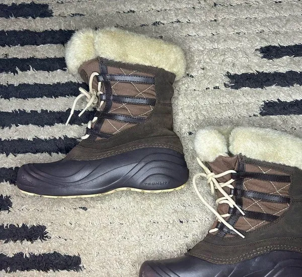 Columbia Sierra Summette brown insulated winter snow boots women’s shoe size 7 - Image 5
