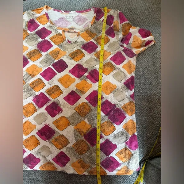 Purple and Orange Graphic Short Sleeve Tee - Image 4