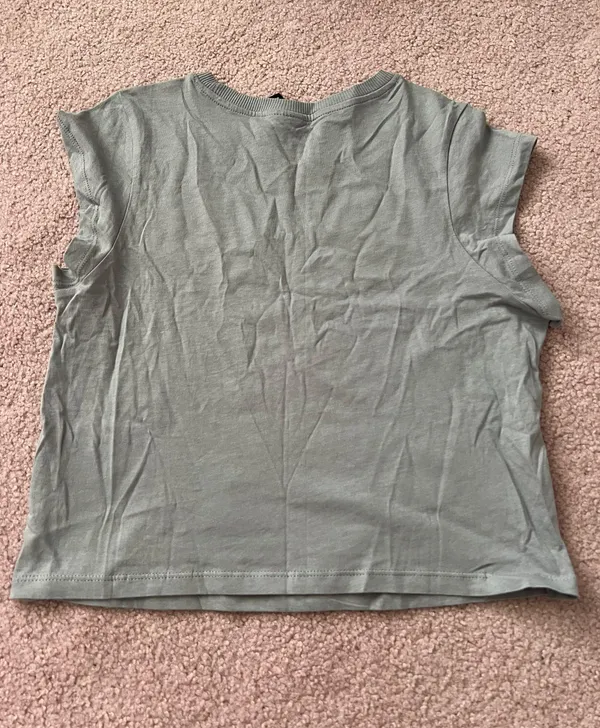 H&M Divided Muscle Tee - Image 4