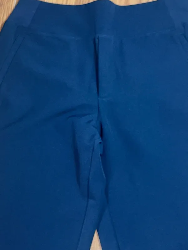 Athleta Black Ankle-Length Slim Cropped Pants - Image 3