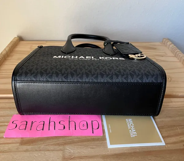 Michael Kors Purse - Image 6