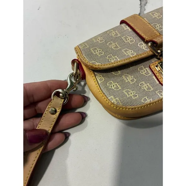 Dooney & Bourke Tan Signature Canvas Wristlet with Gold Hardware - Image 7