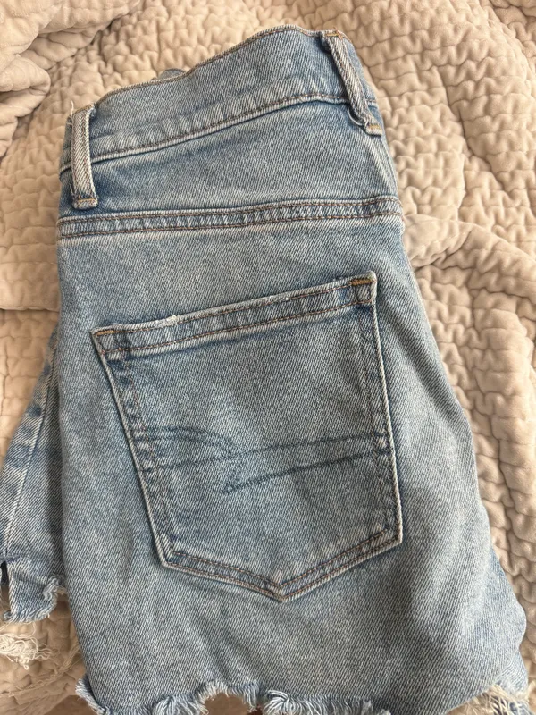 American Eagle Shorts - Image 2