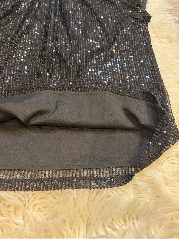 THML sequin flutter sleeve top blouse fully lined black M Size M - Image 5