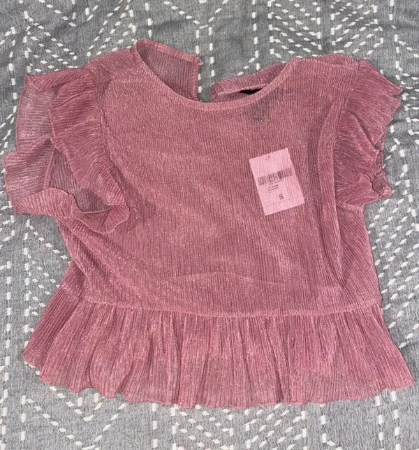 Forever 21 sheer pink top - Image 2