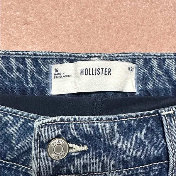 Hollister Low-Rise Star Embroidered Denim Mini Skort NWT - Image 8