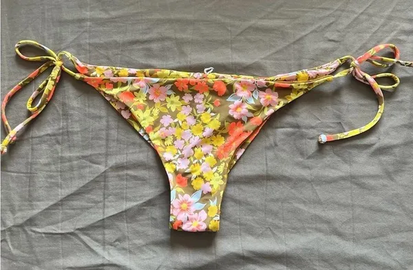Billabong Bring on the bliss tanga bikini bottom NWOT - Image 5