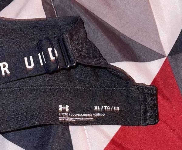 Under Armour Sports Bra with Clasp - Image 3