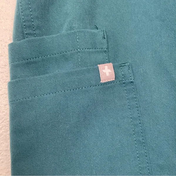 Figs Technical collection Scrub Pants Size M - Image 3