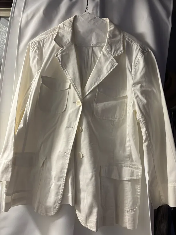 White jacket Size L - Image 2