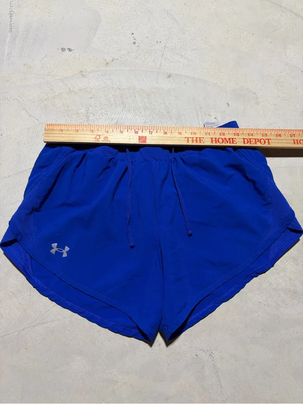 Under Armour Women's Blue Athletic Shorts small - Image 4