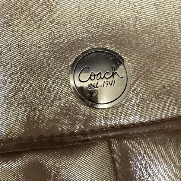 COACH Champagne Gold Shimmer Metallic Pleated Leather Wristlet Wallet - Image 13