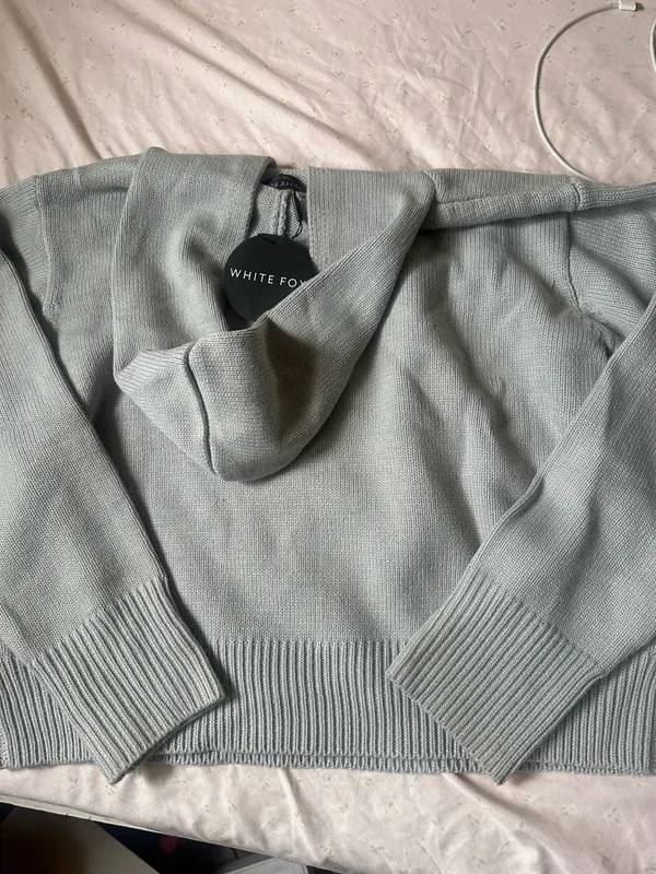 White Fox Knit light grey hoodie - Image 2