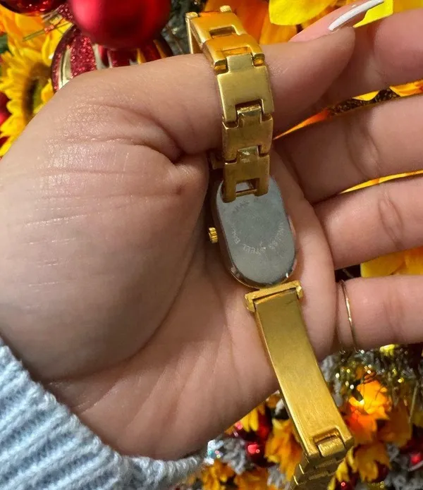 SALE🔥RONICA quartz vintage watch ✨ - Image 8