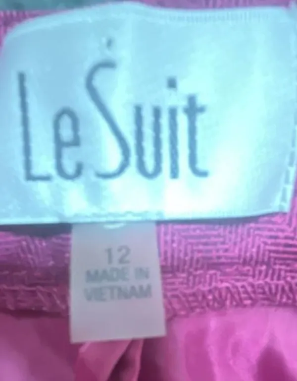 Le Suit Women's Three-Piece Pant Suit with Scarf Wild Rose Size 12 - Image 12