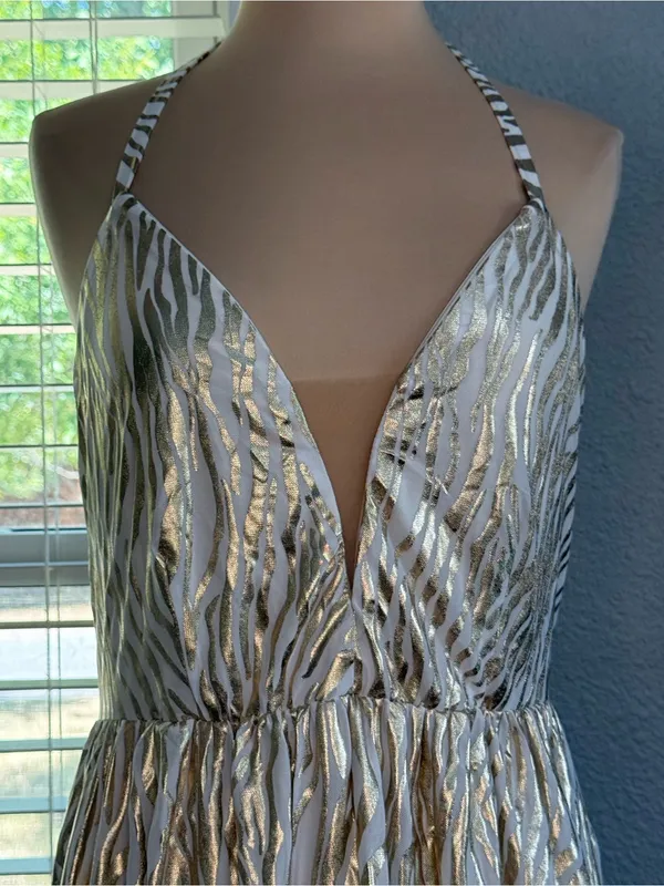 NWT Loragal Metallic Gold Animal-Print Halter Maxi Dress Gown Size Medium - Image 2