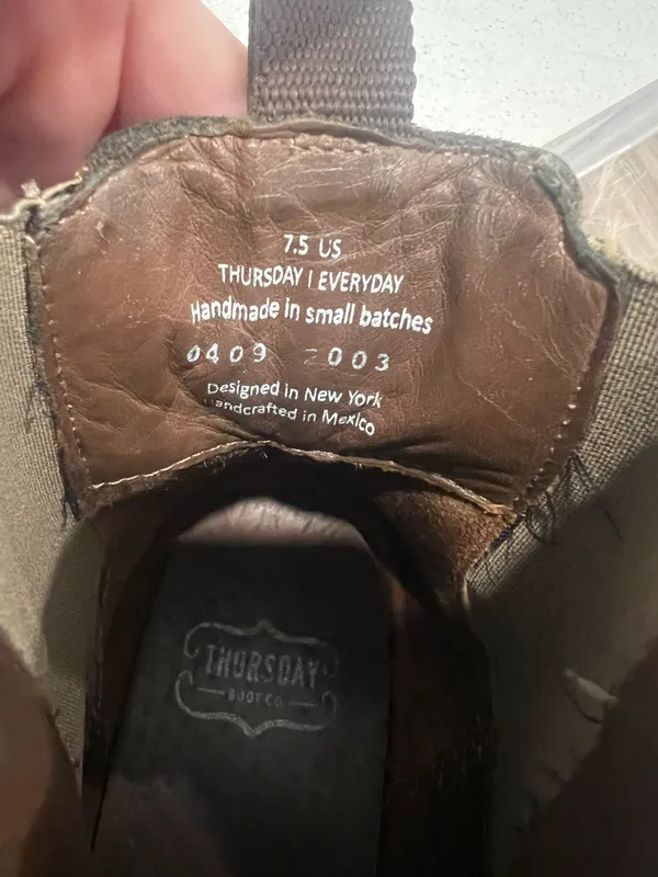 Thursday boots legend Chelsea Size 7.5 - Image 4