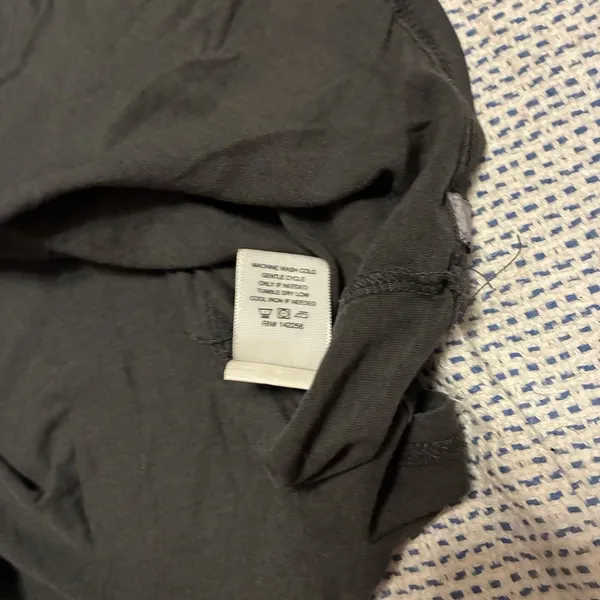 FIGS Super Soft Long Sleeve Crewneck – Black, XSmall, EUC - Image 5