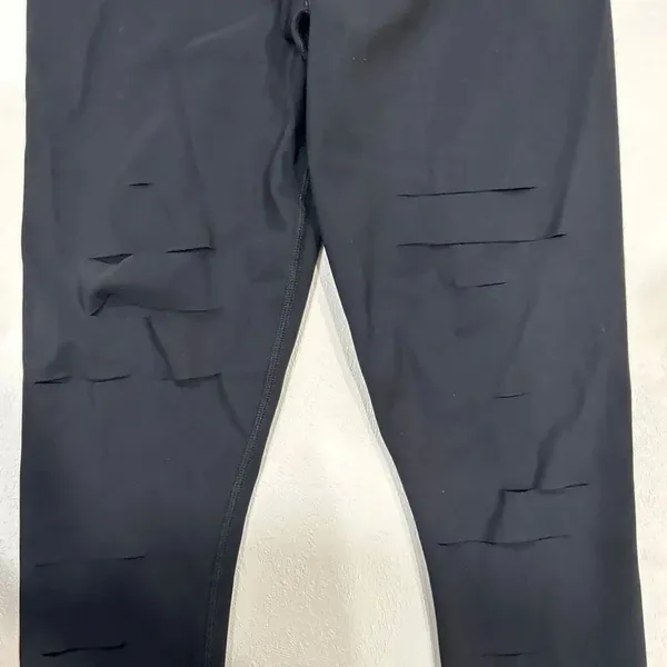 Alo Yoga High Waist Slash Leggings XS Black Cutout Detail - Image 4