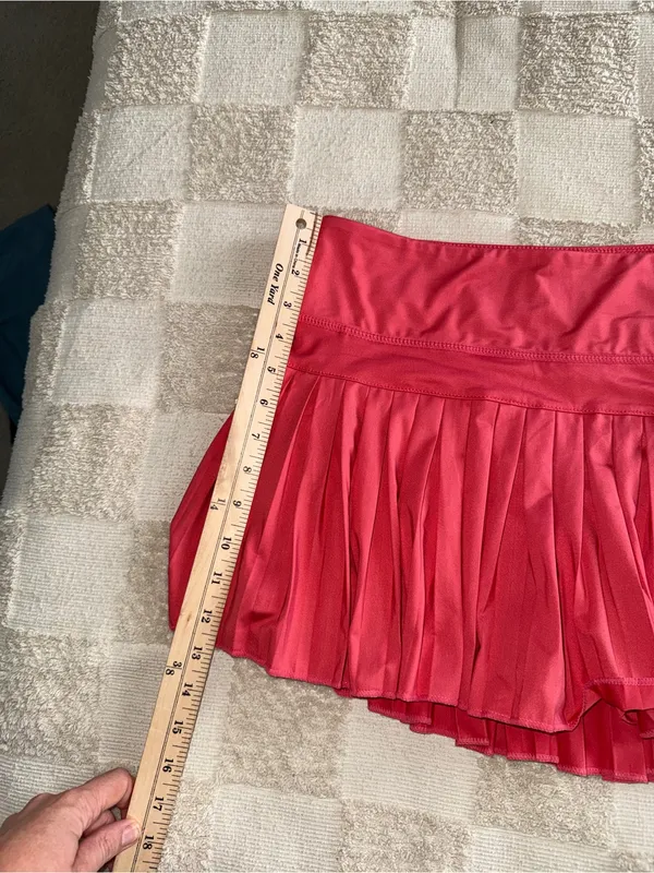 Gold Hinge pleated tennis skort - Image 3