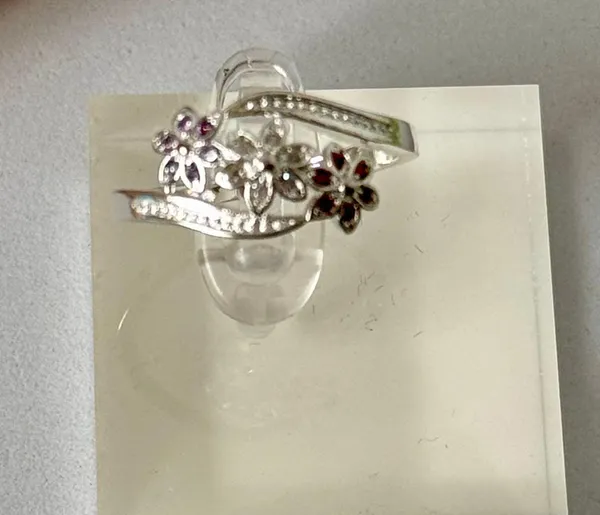 Floral Ring, Size 8 Silver - Image 2