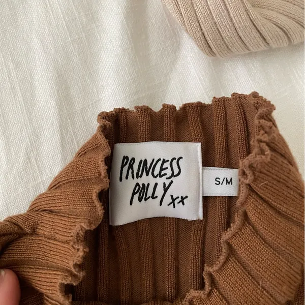 Princess polly mock neck long sleeve - size s/m - Image 3