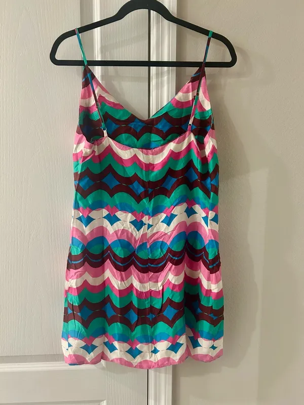 Olivaceous Multicolor Wave-Print Slip Dress Size Medium - Image 5