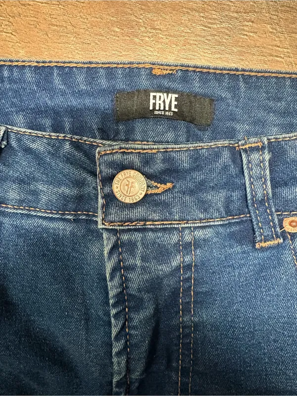 Frye Stevie Straight Leg Cotton Blend Medium Wash Denim Jeans Size 10/30 - Image 2