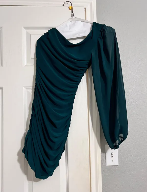 Green Dress - Image 2