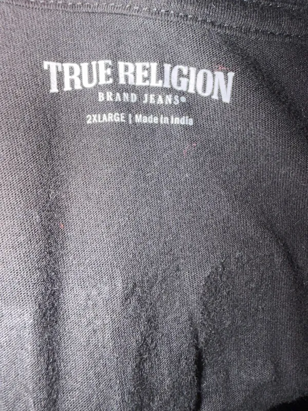 True Religion Crystal Horseshoe Logo V Neck Black Tee 2XL. - Image 6