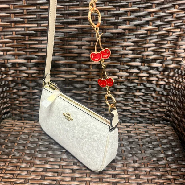 coach Nolita 19 In Signature Canvas cw426 - Image 2