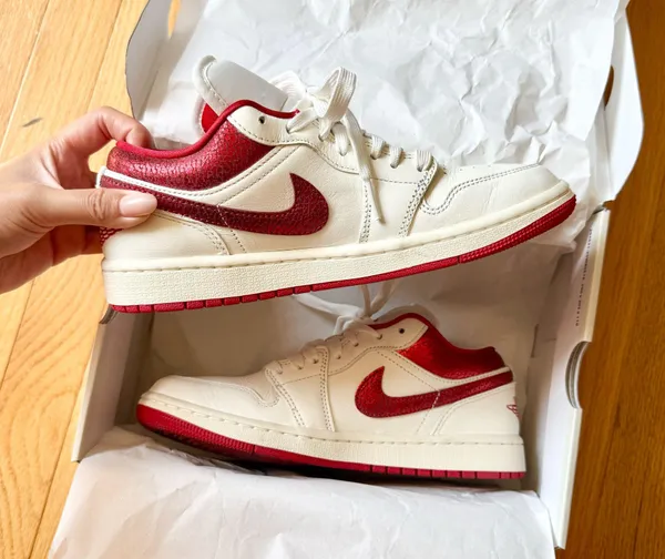 Nike Air Jordan 1 Low SE - Image 2