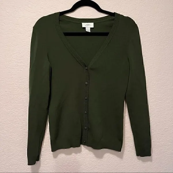 *30of3*‎ NWOT. Ann Taylor. Loft. Forest green button down cardigan. Small size. - Image 3
