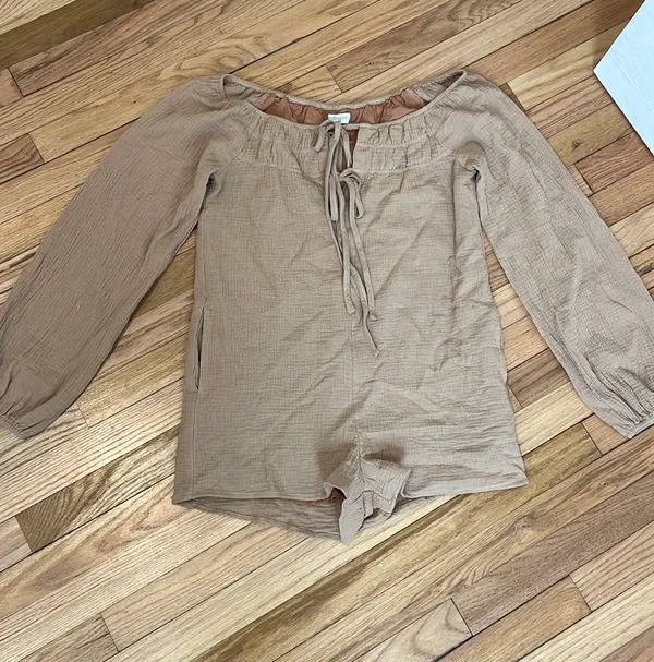Vestique Rocky Mountain Romper - Image 2