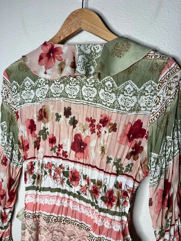 Y2K Vintage Pastel Floral Crinkle Textured Flared Sleeve Wrap Fairycore Blouse - Image 4