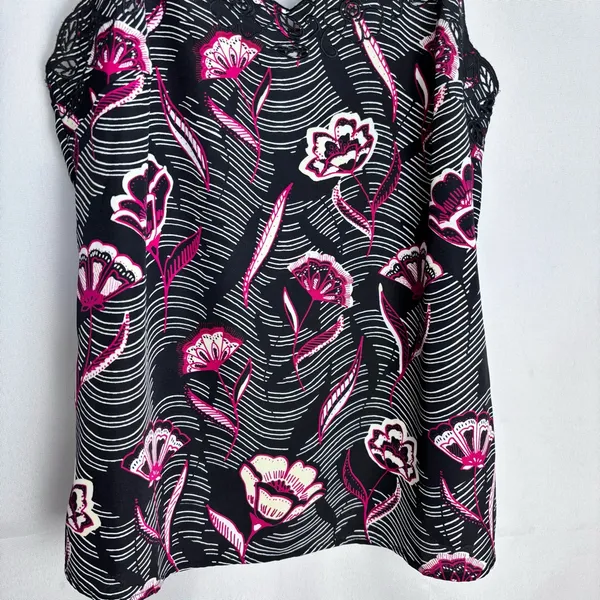 Daniel Rainn Anthropologie Floral Eyelet Cami Tank Top Black Pink Size Small S - Image 4