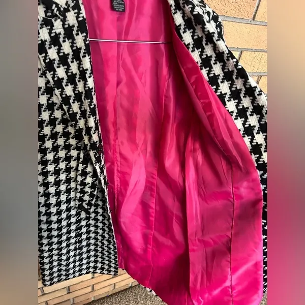Focus 2000 Black & White Houndstooth Check Long Buttoned Coat Size 6 - Image 5